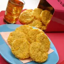 Galletas de Corn Flakes Nestlé© con Queso Galletas de Corn Flakes Nestlé© con Queso