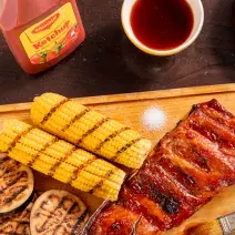 Costillas en salsa de mostaza, kétchup y miel Costillas en salsa de mostaza, kétchup y miel