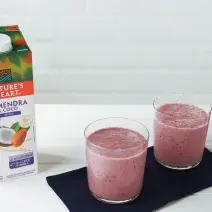 Smoothie de Frutos Rojos con Espinaca Smoothie de Frutos Rojos con Espinaca