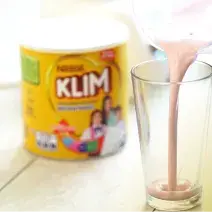 Batido de Banana y Fresa Batido de Banana y Fresa